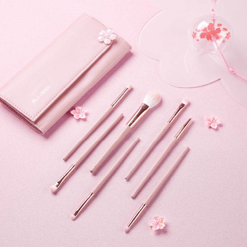 スイートサクラアイシャドウブラシセット
